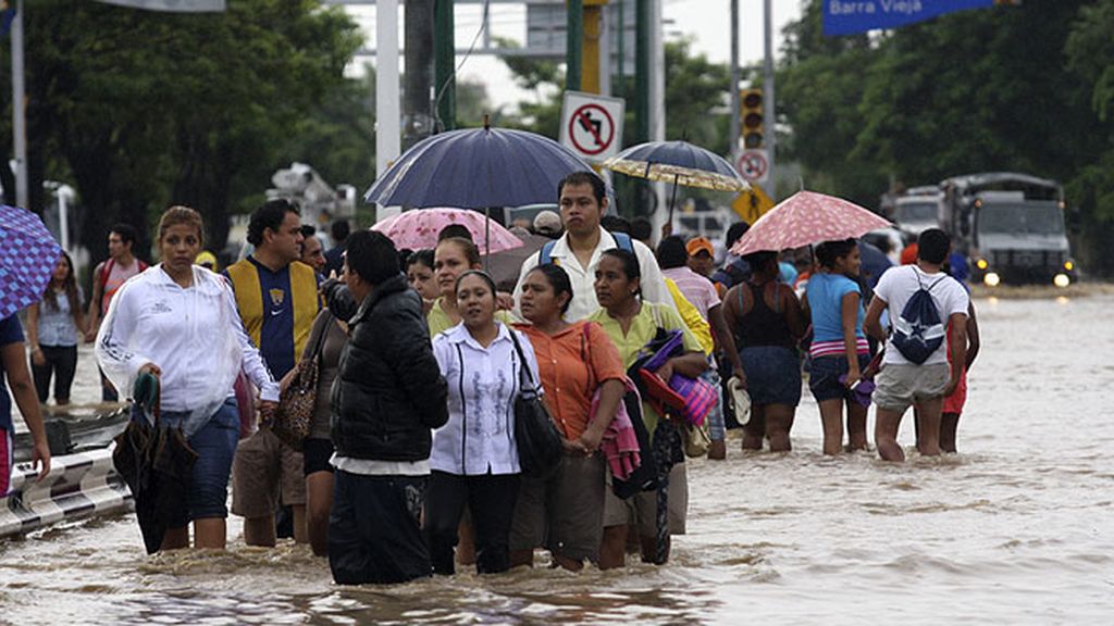 Emergencia nacional en México con medio país devastado por el huracán Ingrid