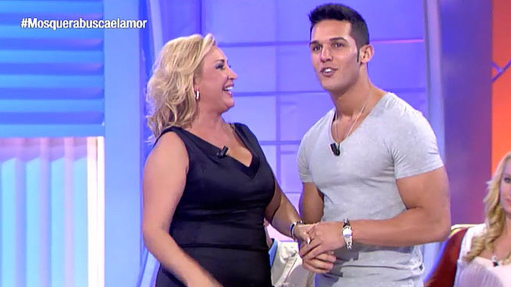 Santana entra directo a por Raquel Mosquera Santana entra directo a por Raquel Mosquera