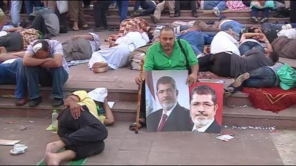 Crece la tensión en Egipto por la presión de los islamistas
