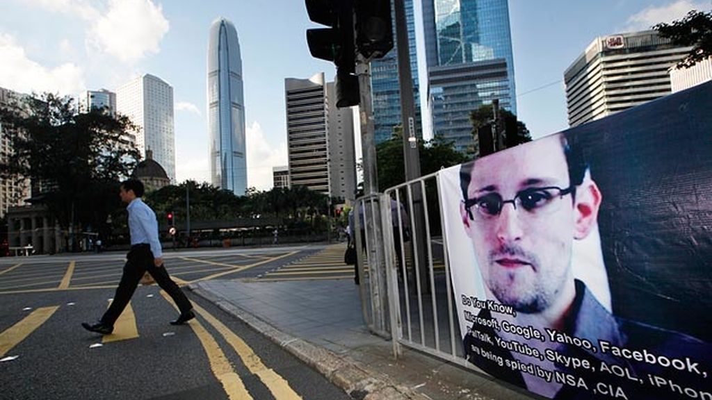 Edward Snowden vuela a Rusia a pesar de las advertencias de EEUU