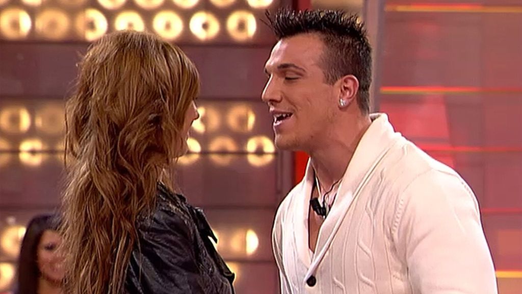 Uge canta para Laura Uge canta para Laura