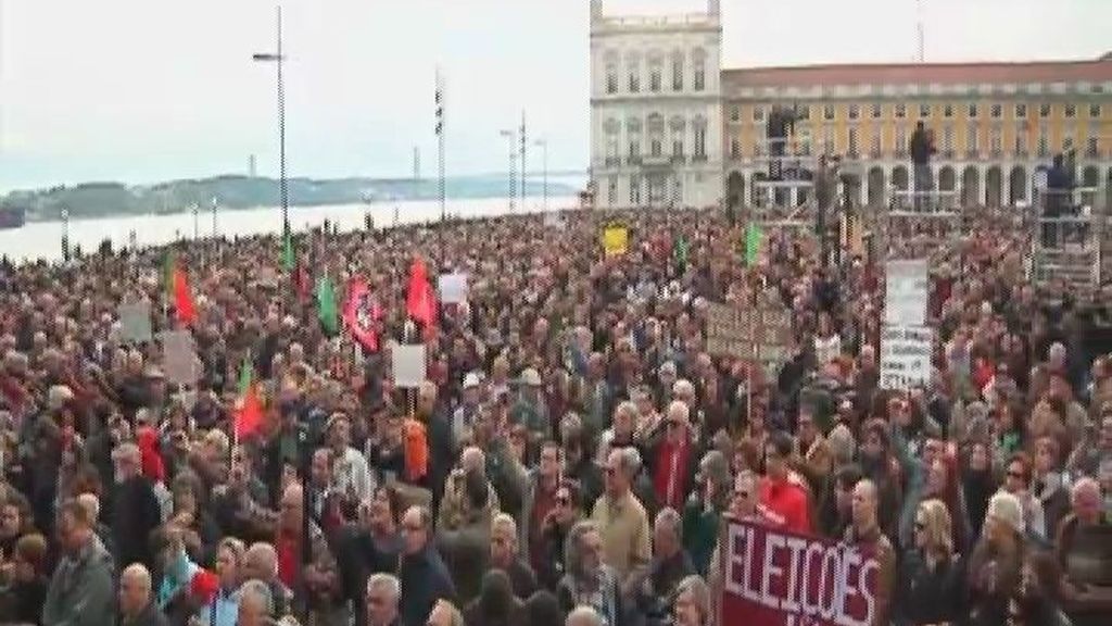 Multitudinarias protestas en Portugal