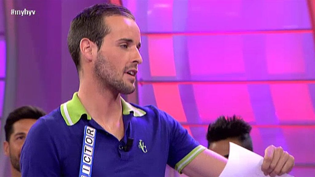 Víctor le escribe una carta a Naima Víctor le escribe una carta a Naima