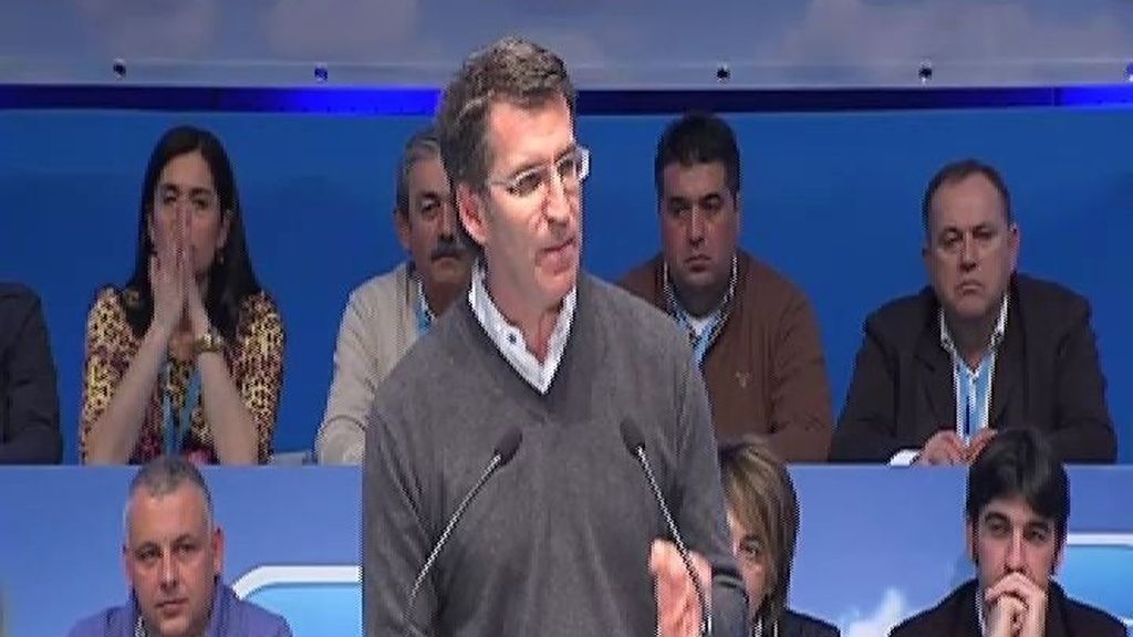 Feijoo: "Yo sí creo a Mariano Rajoy"