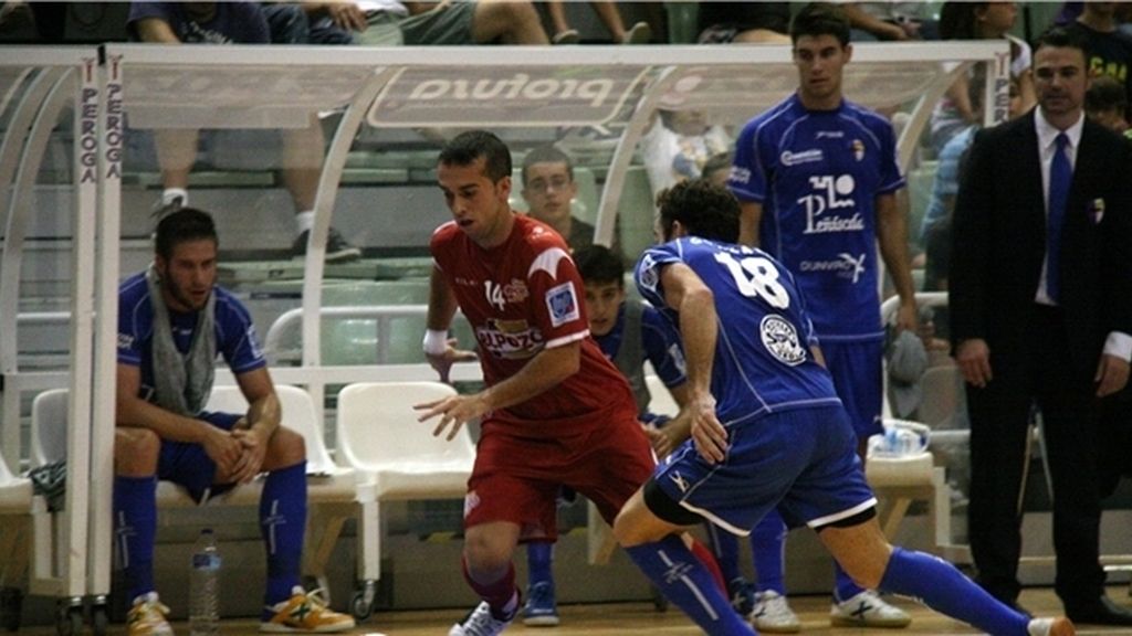 ElPozo debuta ante su afición con victoria ante el Peñíscola (5-1)