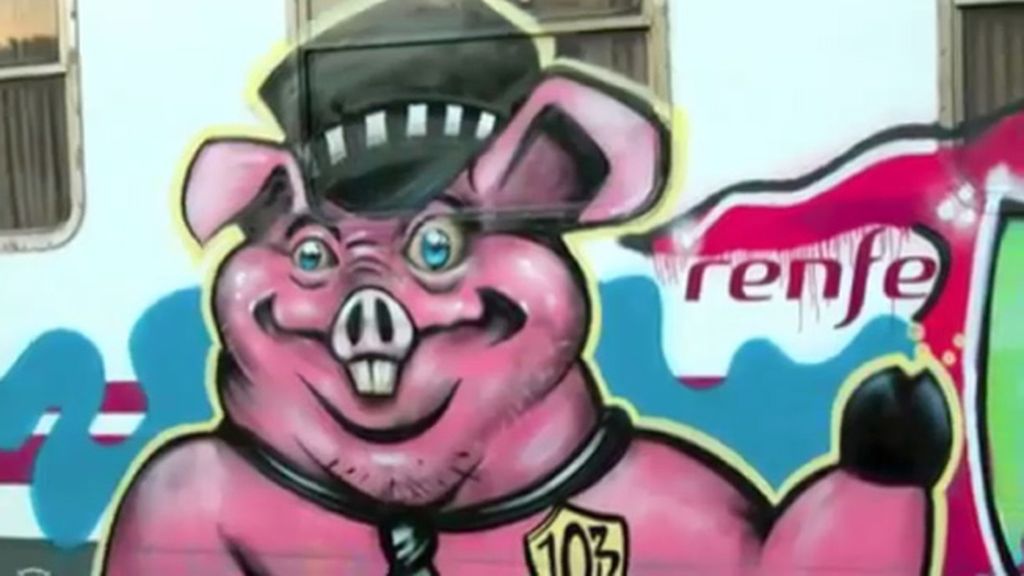Renfe paga 26.000 euros al día para reparar los daños de los grafitis