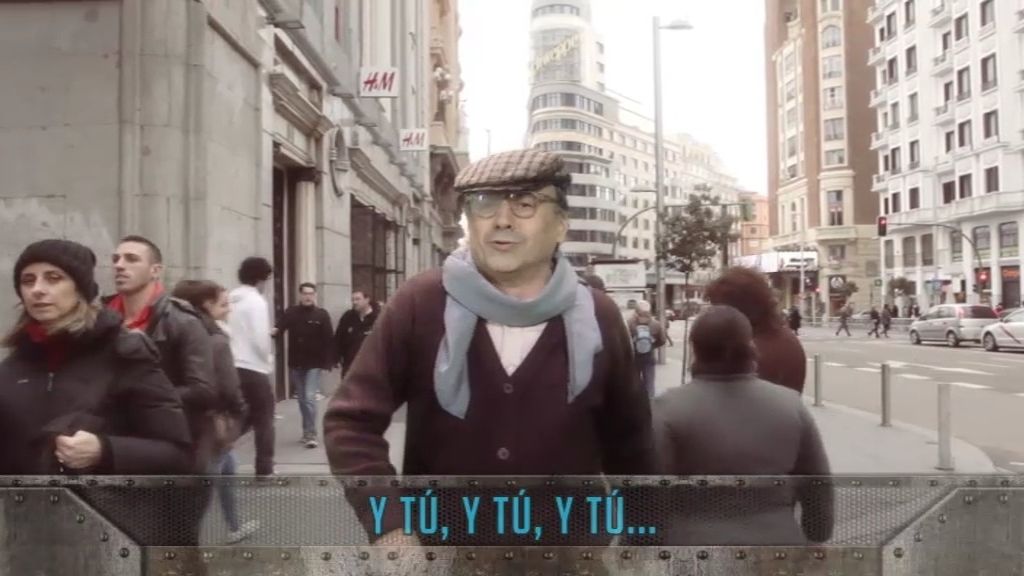 Tomás Alborán canta en Gran Vía