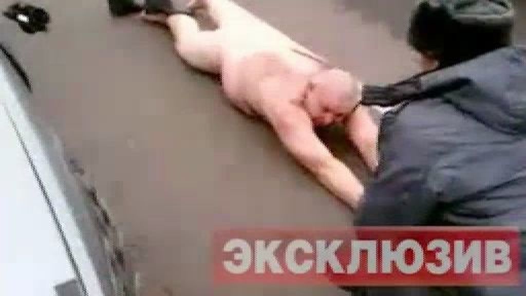 Estrella su vehículo contra 17 coches en Rusia