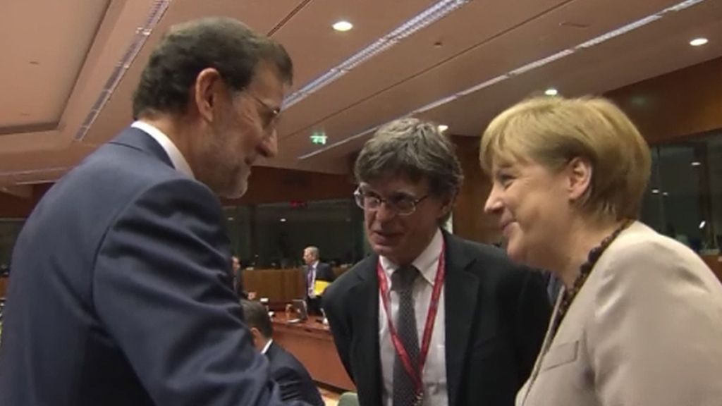 La Cumbre Europea busca una salida a los problemas de la deuda de España e Italia