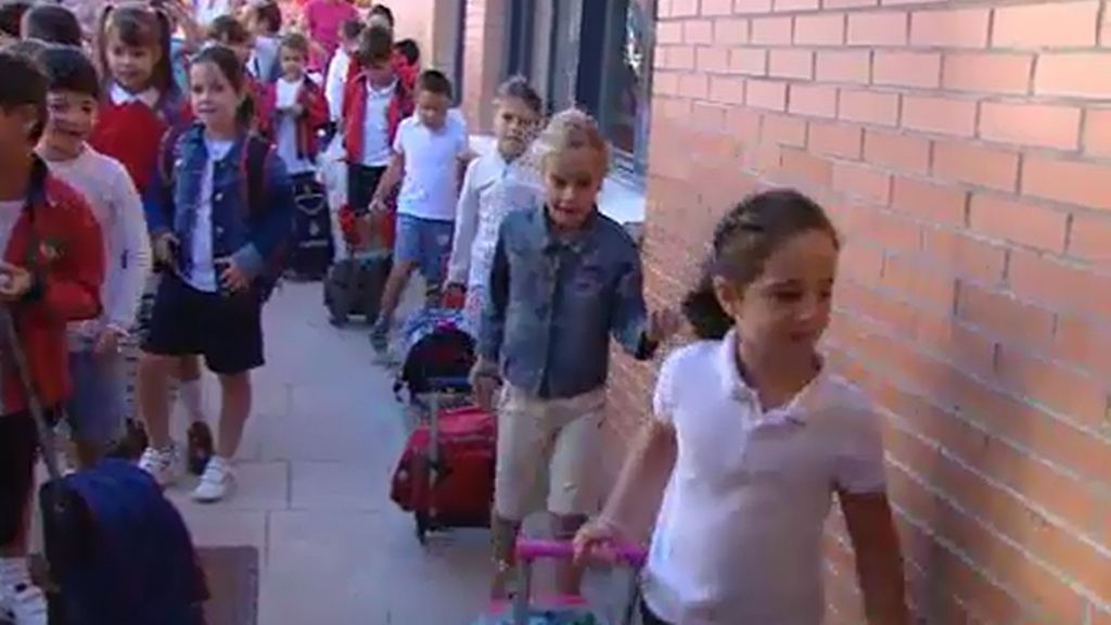 La 'vuelta al cole' se enfrenta a la realidad de los recortes
