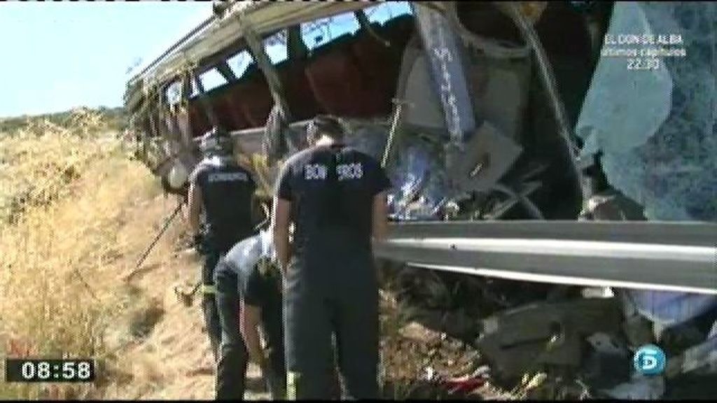 El conductor del autobús accidentado en Ávila reconoce que se quedó dormido