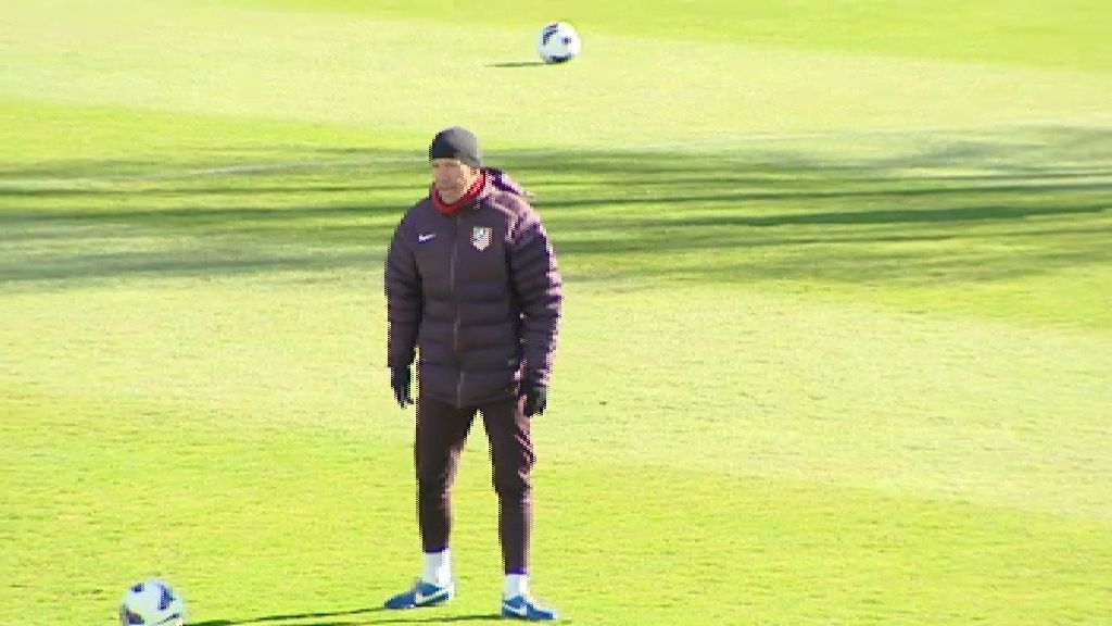 Simeone: "Ojalá que Falcao vuelva bien"