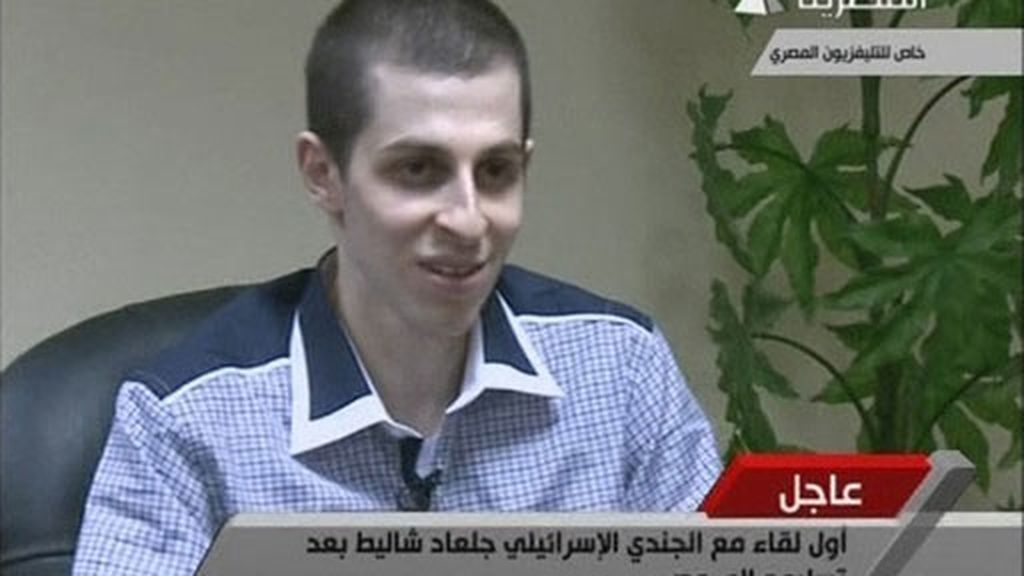 Hamás entrega a Gilad Shalit