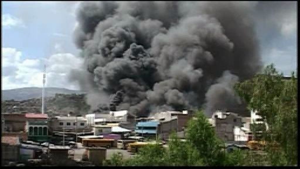 Un incendio en un mercado de Honduras hunde a cientos de comerciantes