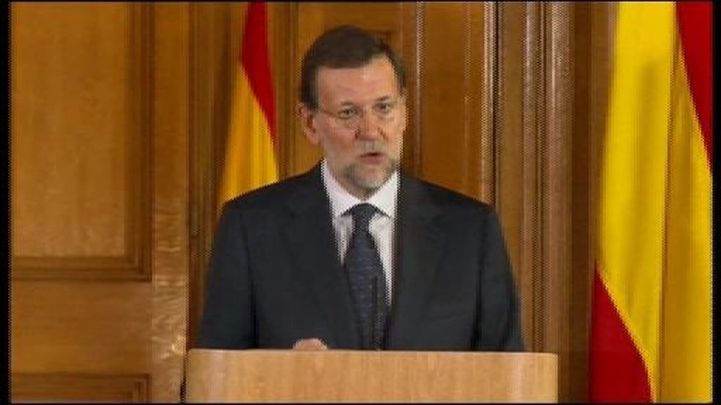 Rajoy pide "mesura" en Valencia para evitar más altercados