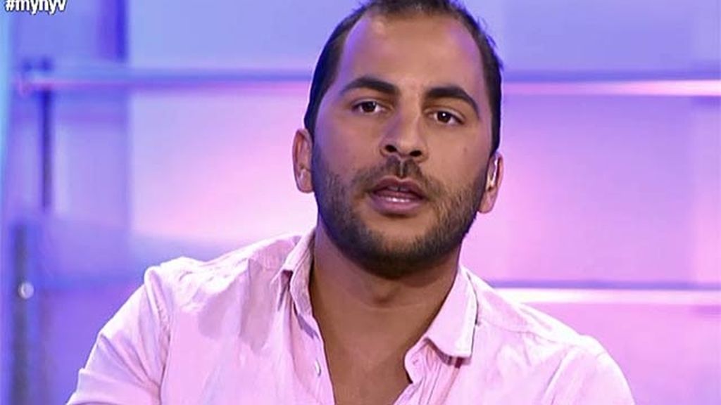 Antonio Tejado agradece a Desi 'GH catorce' no ser su prototipo Antonio Tejado agradece a Desi 'GH catorce' no ser su prototipo