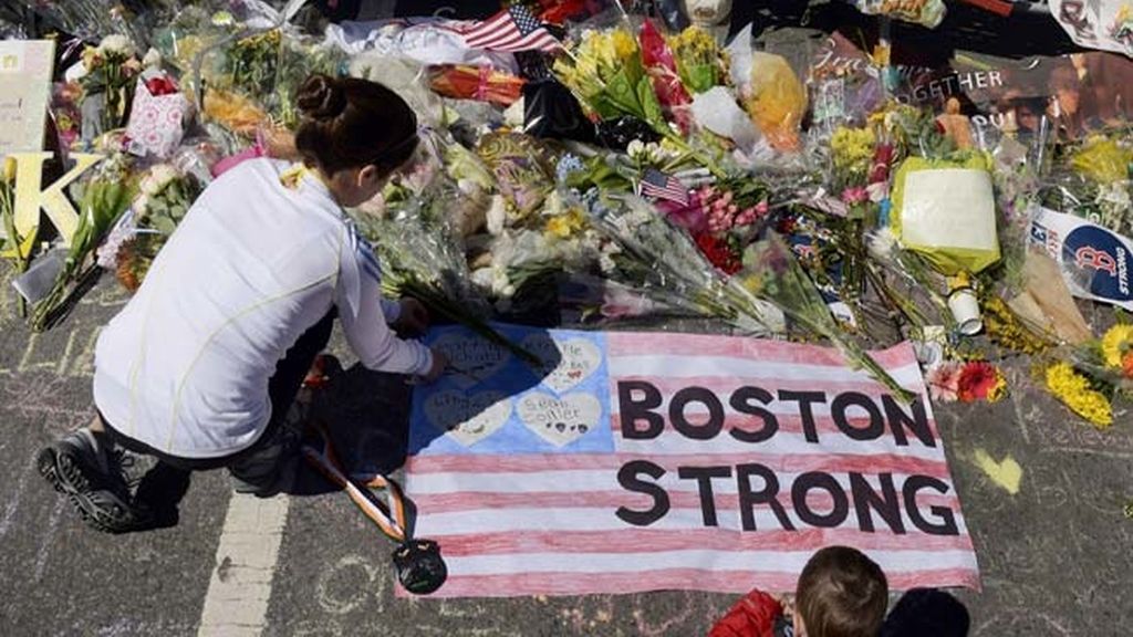 Vigilia en Boston por las víctimas del atentado