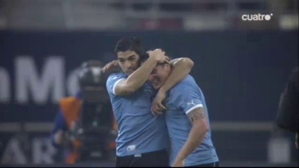 'Cebolla' Rodriguez pone el 1-1 para Uruguay