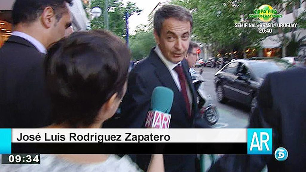 José Luis Rodríguez Zapatero: "Siempre hago autocrítica. Por supuesto que se cometen errores"