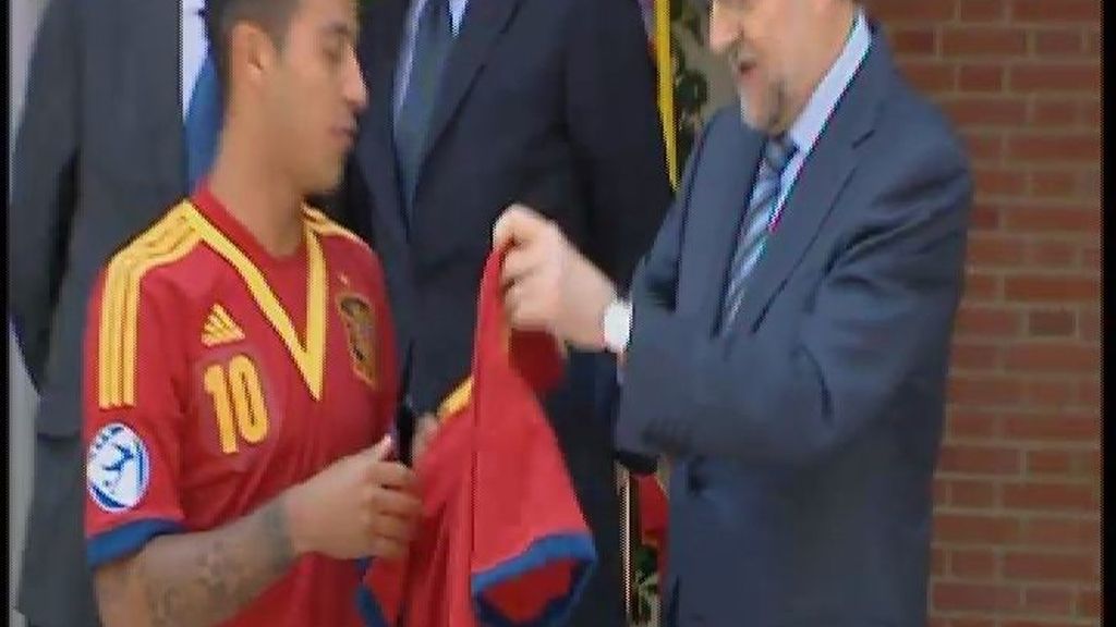 Rajoy recibe a los héroes de la Sub 21