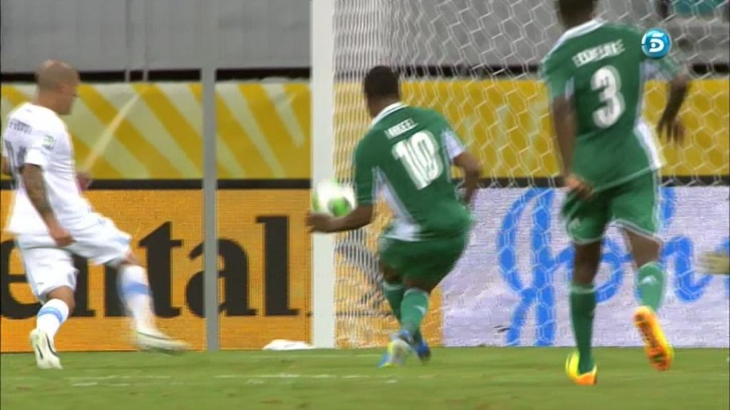 Gol: Nigeria 1-1 Uruguay (Min. 36)
