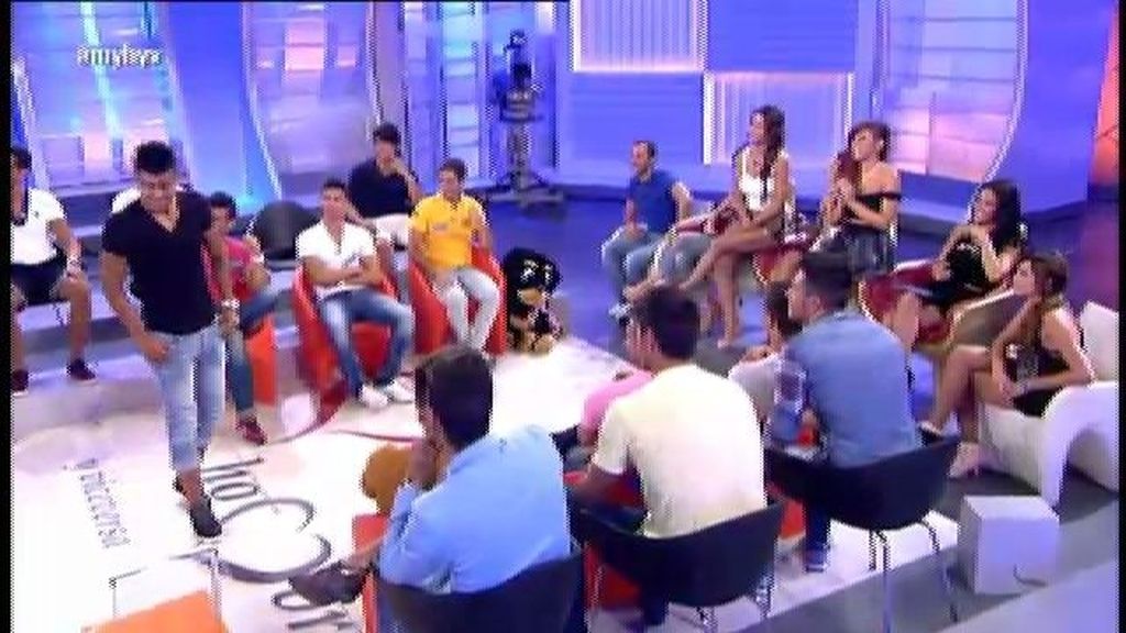 Ander, un pretendiente de sangre caliente Ander, un pretendiente de sangre caliente