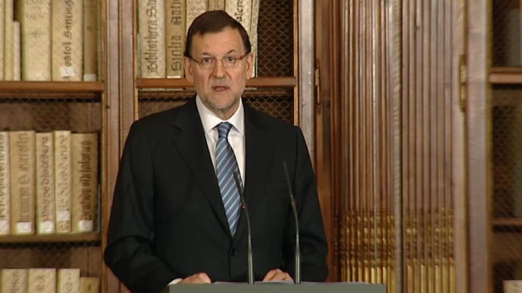 Rajoy apoya la reforma educativa ante Wert