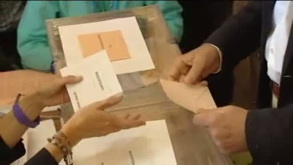 Rajoy vota en Aravaca