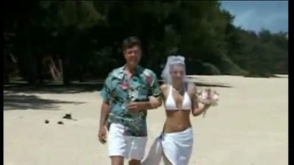 Castelldefels cobrará 2.500 euros por casarse en la playa