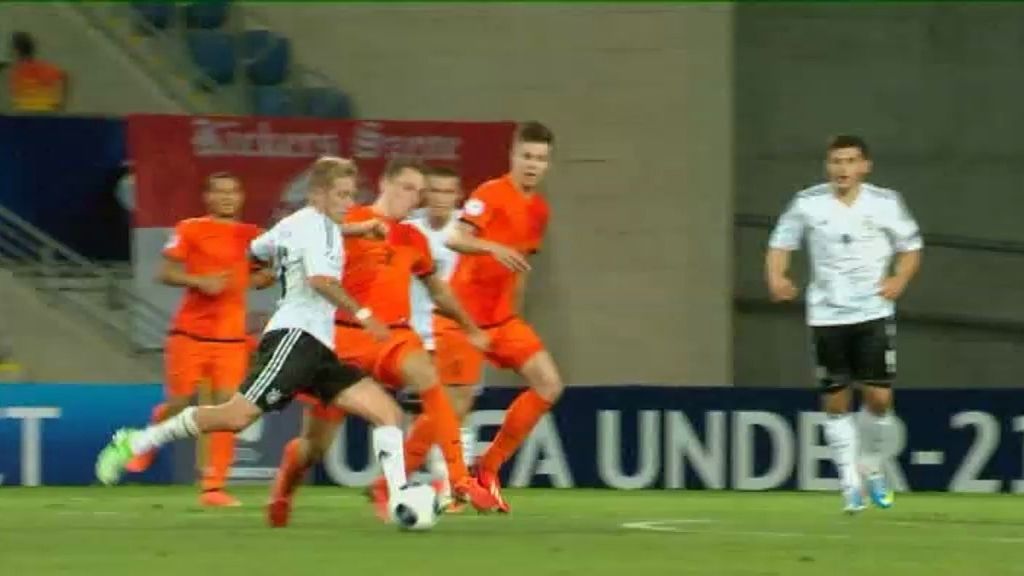 Gol: Holanda 2-2 Alemania (min. 81)