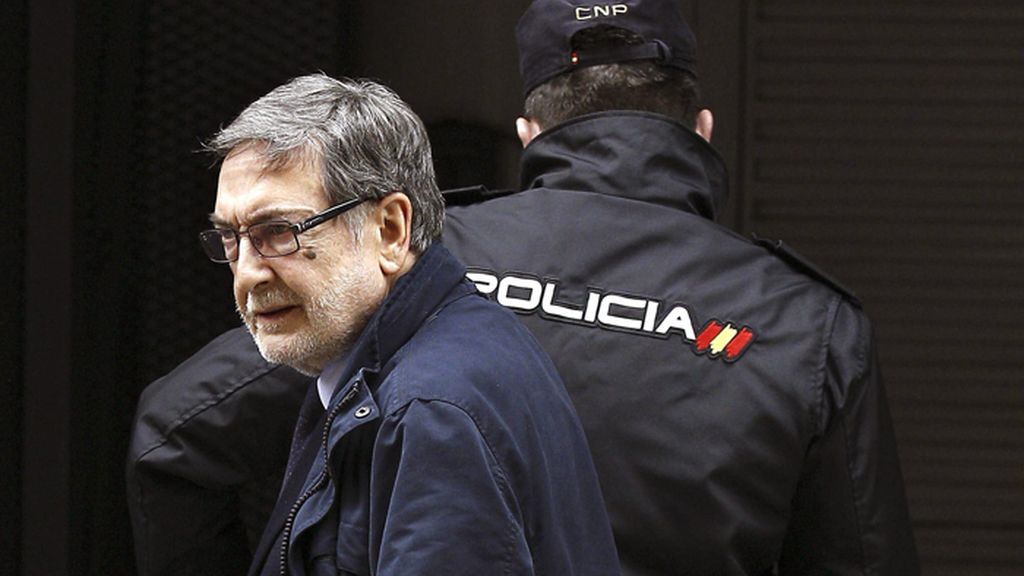 Nasarre reconoce ante el juez haber recibido sobresueldos del PP