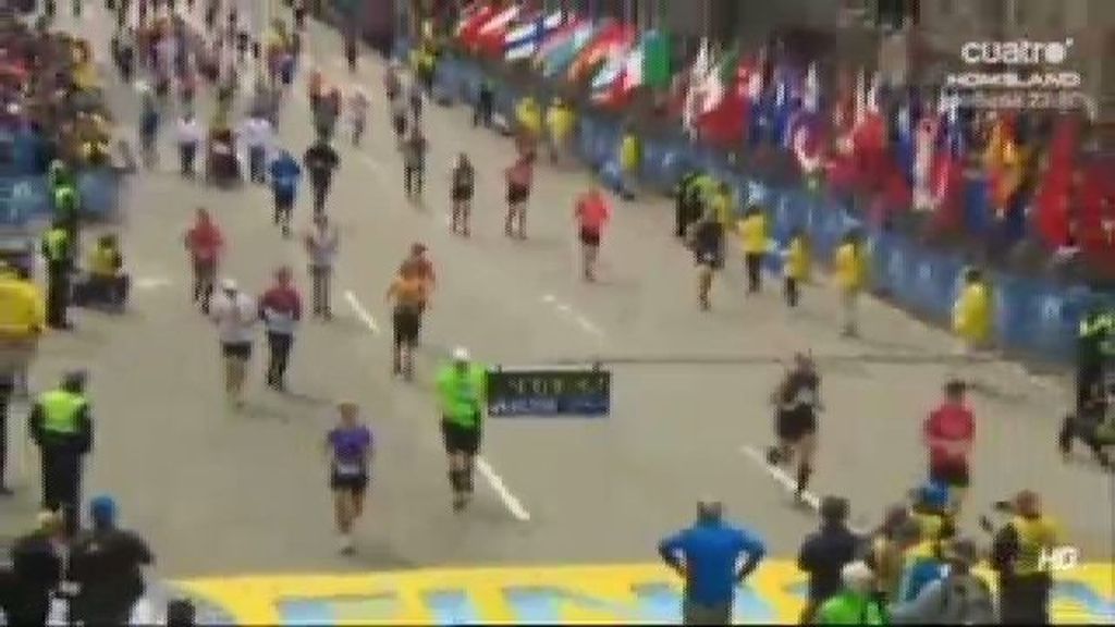 Dos bombas causan el terror en el Maratón de Boston