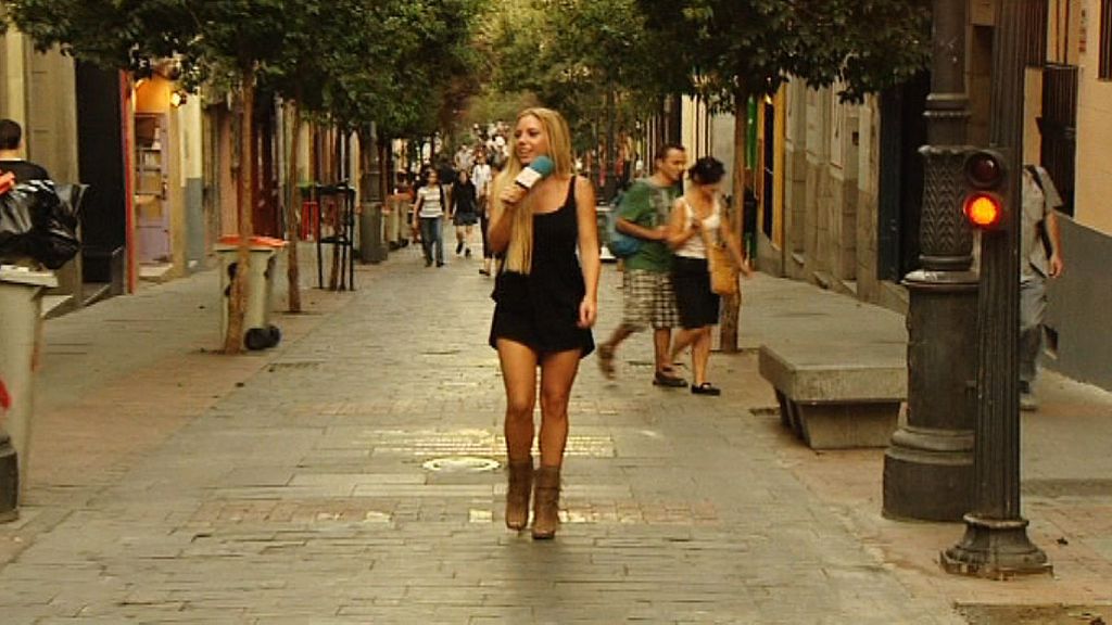 Elena busca pretendientes Elena busca pretendientes