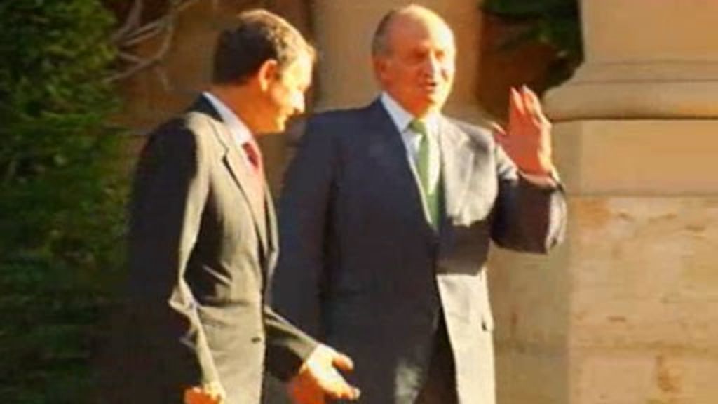 Zapatero se reúne con el Rey