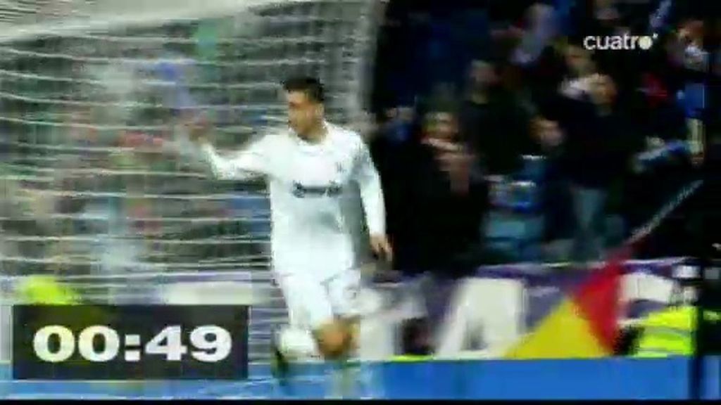 Joselu, entra y marca