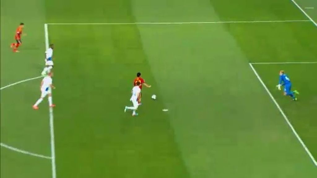Gol: España 2-0 Holanda (min.32)