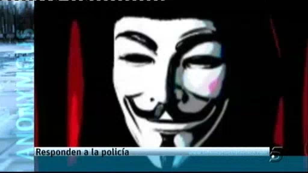 Anonymous: "La policía miente"