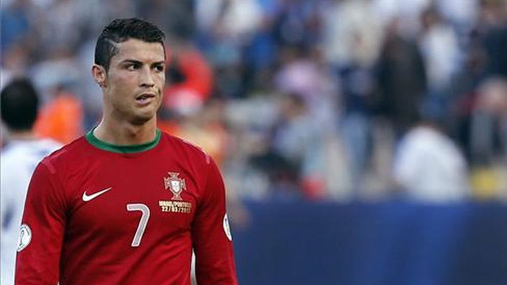 Cristiano Ronaldo se desespera con Portugal