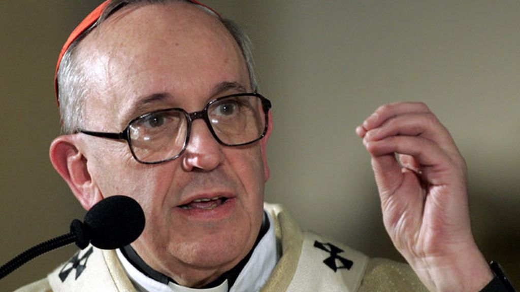El argentino, Jorge Mario Bergoglio, primer papa latinoamericano y jesuita