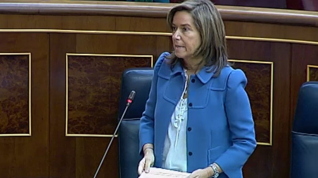 Ana Mato se niega a dimitir: "Esta infamia no me va a doblegar"