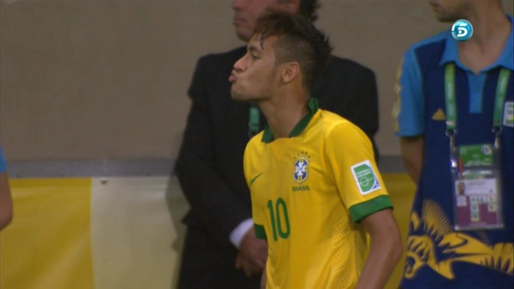 El ‘besito’ de Neymar