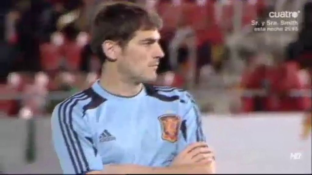 Casillas, a Pepe Reina, sobre su futuro en el Madrid: "Irme ahora no lo veo"