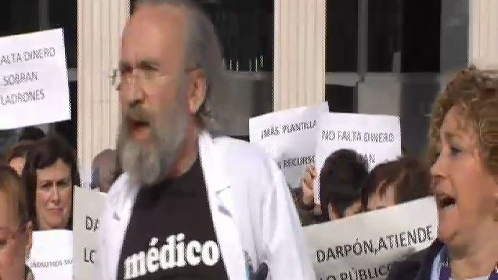 Protestas en el Hospital de Cruces por los recortes