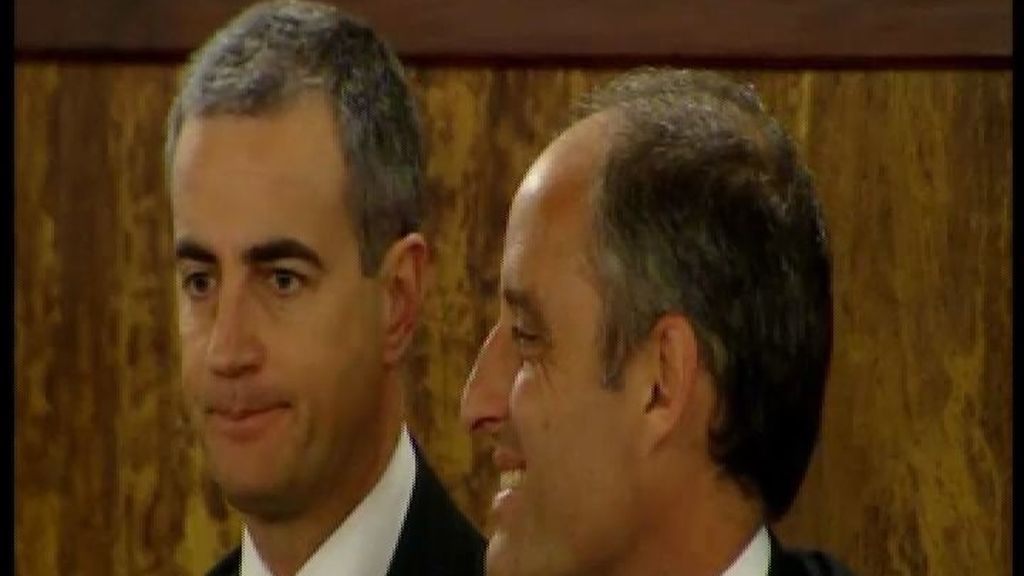Los trajes de Camps de nuevo a los tribunales