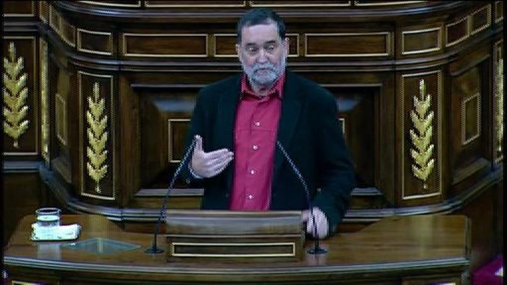 Amaiur insta a Rajoy a que "se implique y sea radical"