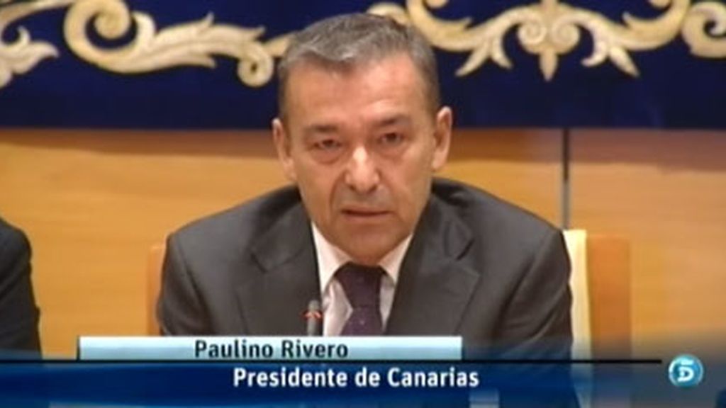 El presidente canario planta cara al Gobierno central a cuenta de las prospecciones petrolíferas