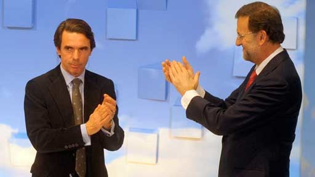 Aznar, al servicio de Rajoy