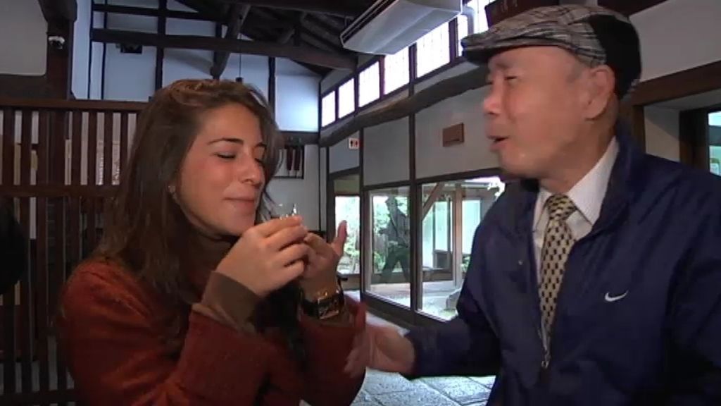 El sake es la bebida que marca la boda