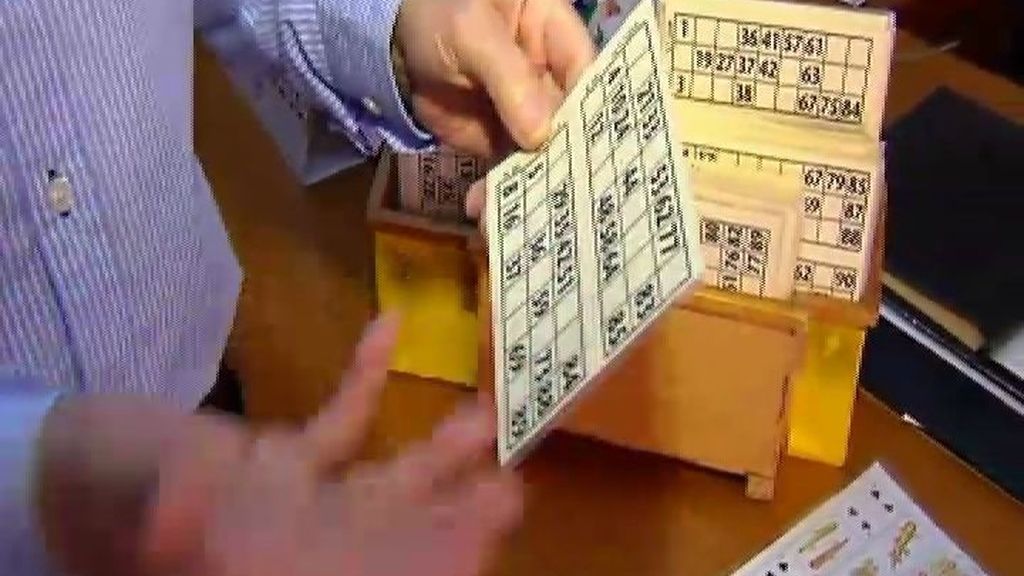 Hacienda multa con 3.000 euros a unos jubilados por jugar al bingo en su peña