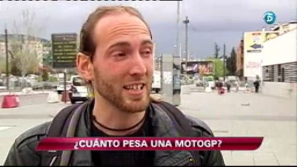 ¿Cuánto pesa una MotoGP?